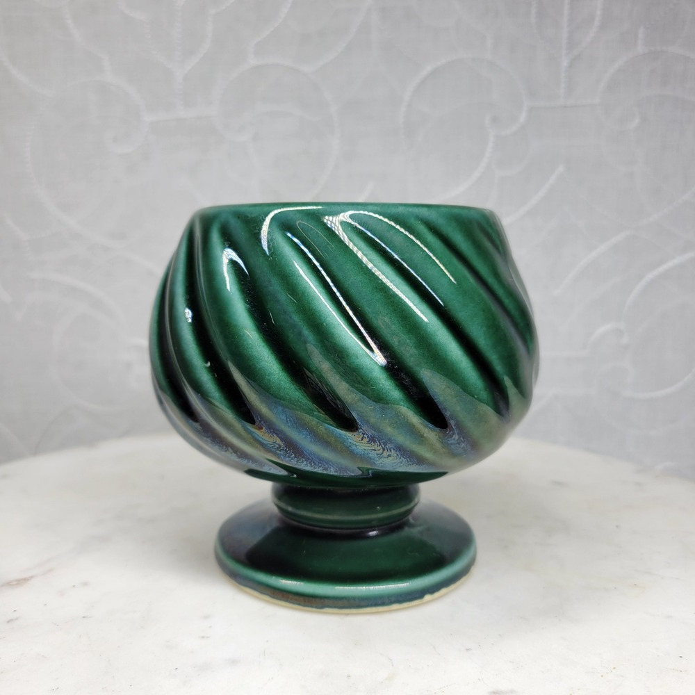 VTG Hull Pottery USA F86 Swirl Pedestal Planter Vase Green Mid Century Modern